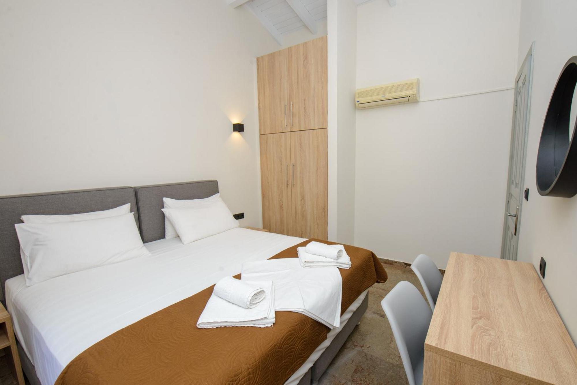 Saint Spiridon Hotel Κασσιόπη Εξωτερικό φωτογραφία