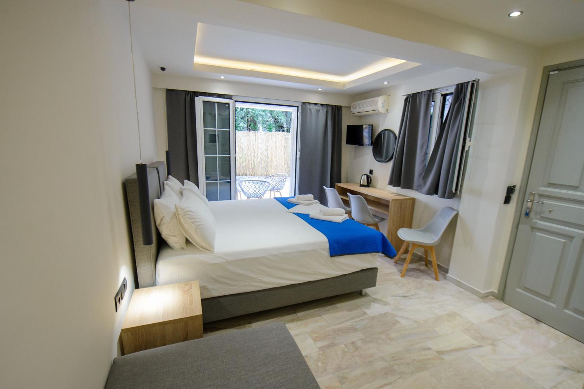 Saint Spiridon Hotel Κασσιόπη Εξωτερικό φωτογραφία